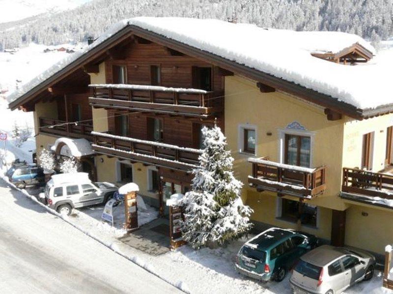 Hotel Amerikan Livigno Exterior photo